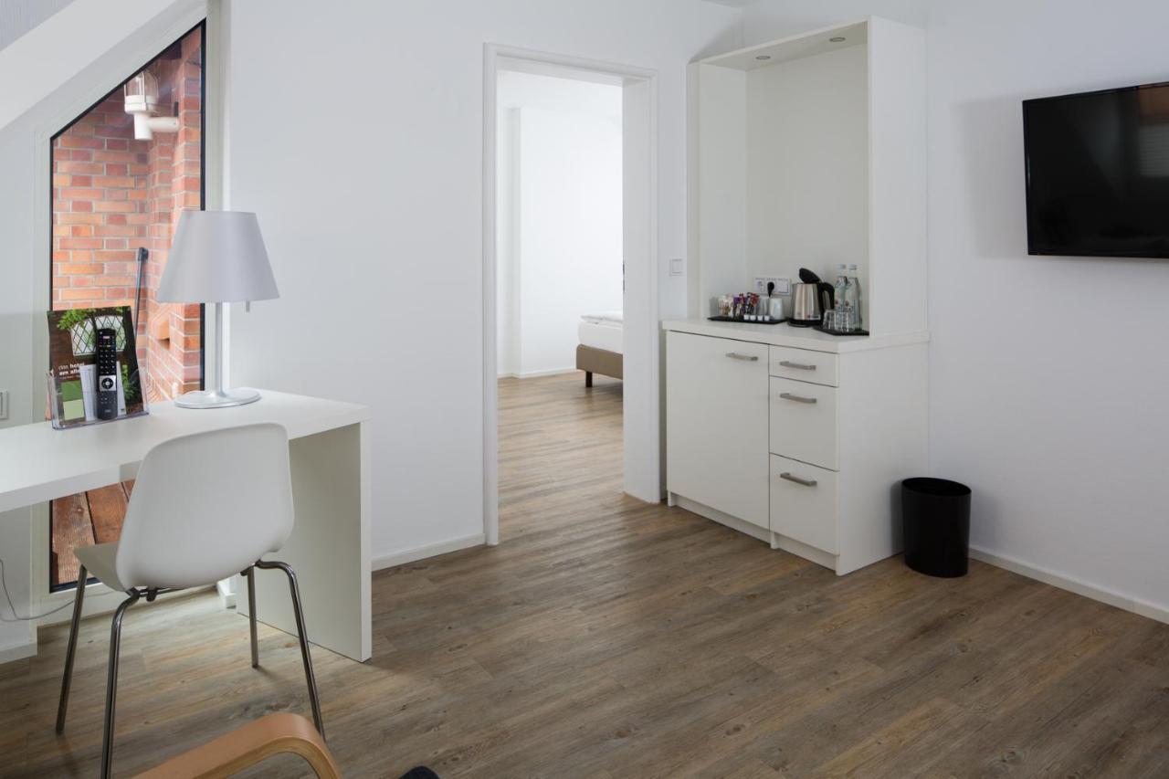 Hotel Am Alten Park Augsburg Bagian luar foto