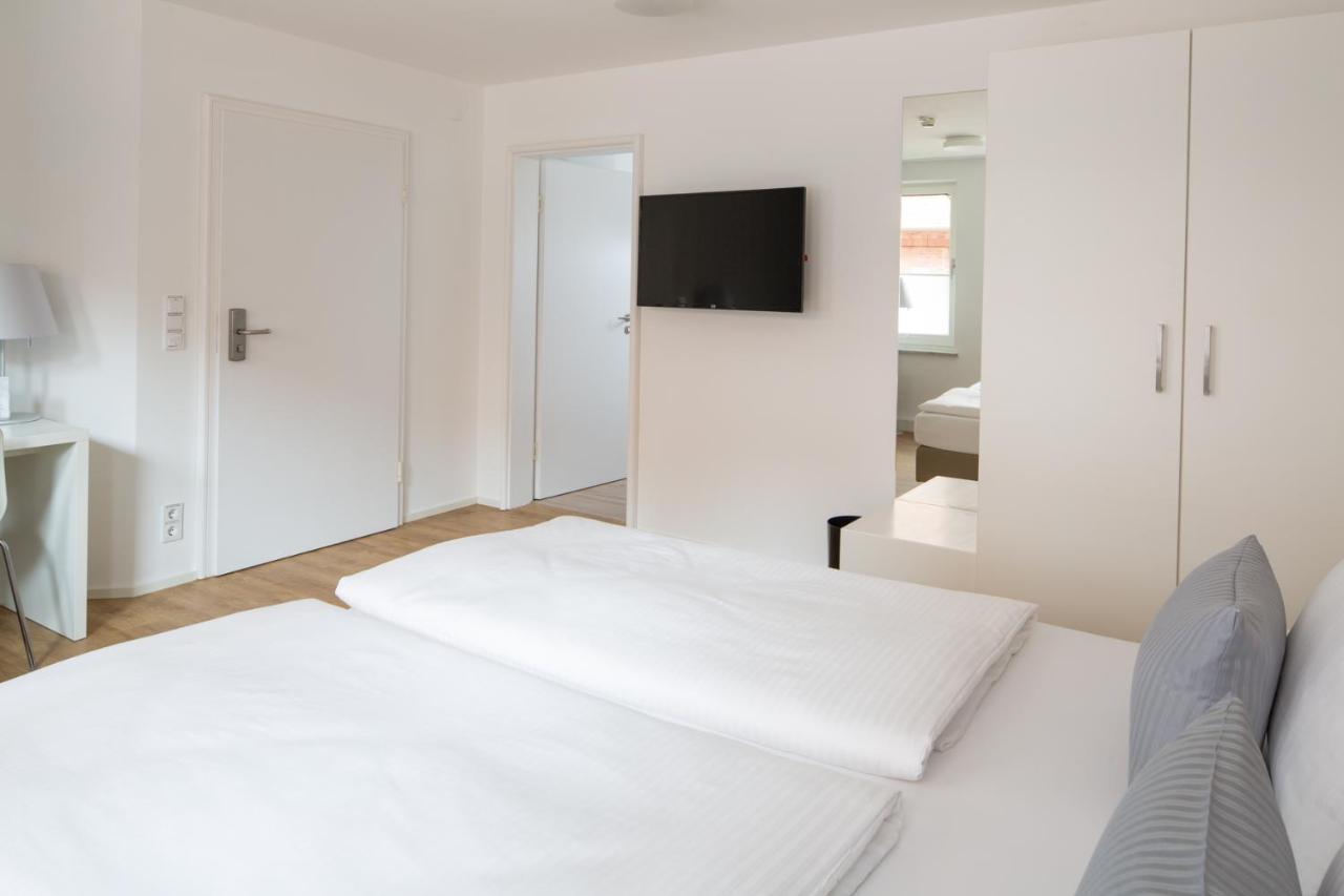 Hotel Am Alten Park Augsburg Bagian luar foto